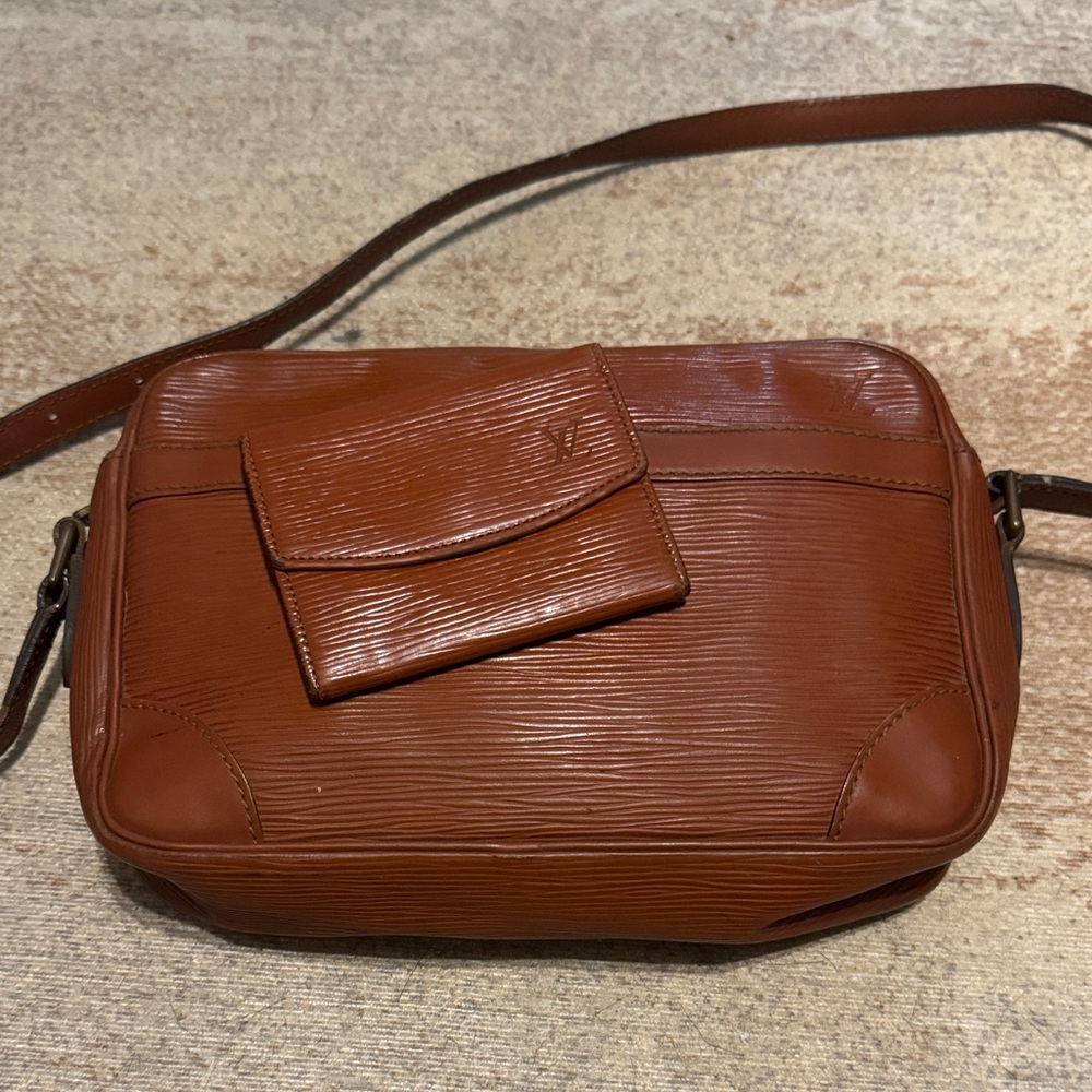 Louis Vuitton Brown Crossbody Bag With Matching Card Holder